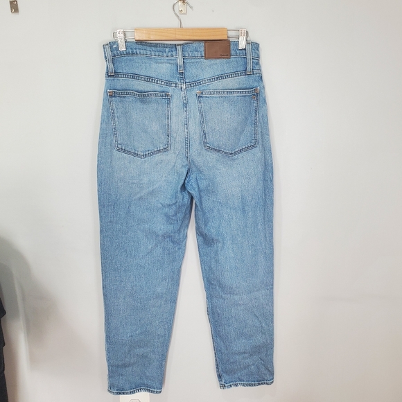 Madewell Denim - Madewell Women’s Classic Straight Jean Size 27